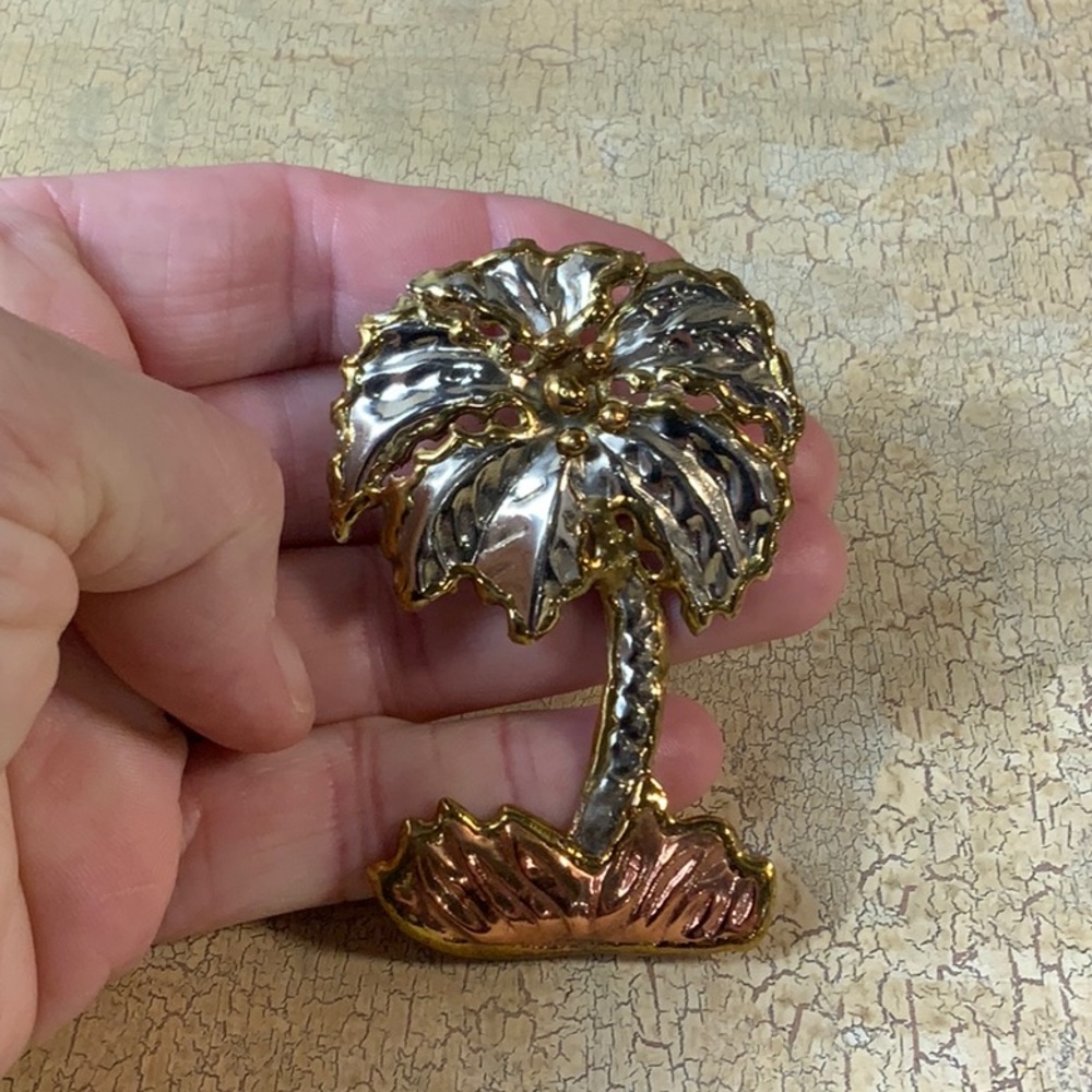 Palm Tree Scarf Clip/Brooch Pin